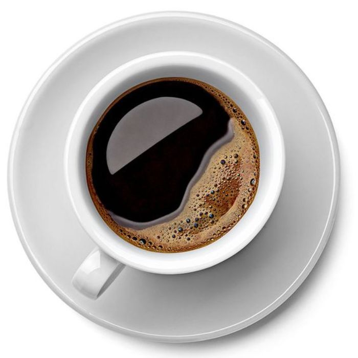 Uống nhiều cà phê cũng là nguyên nhân gây ra hiện tượng mí mắt bị co giật liên hồi