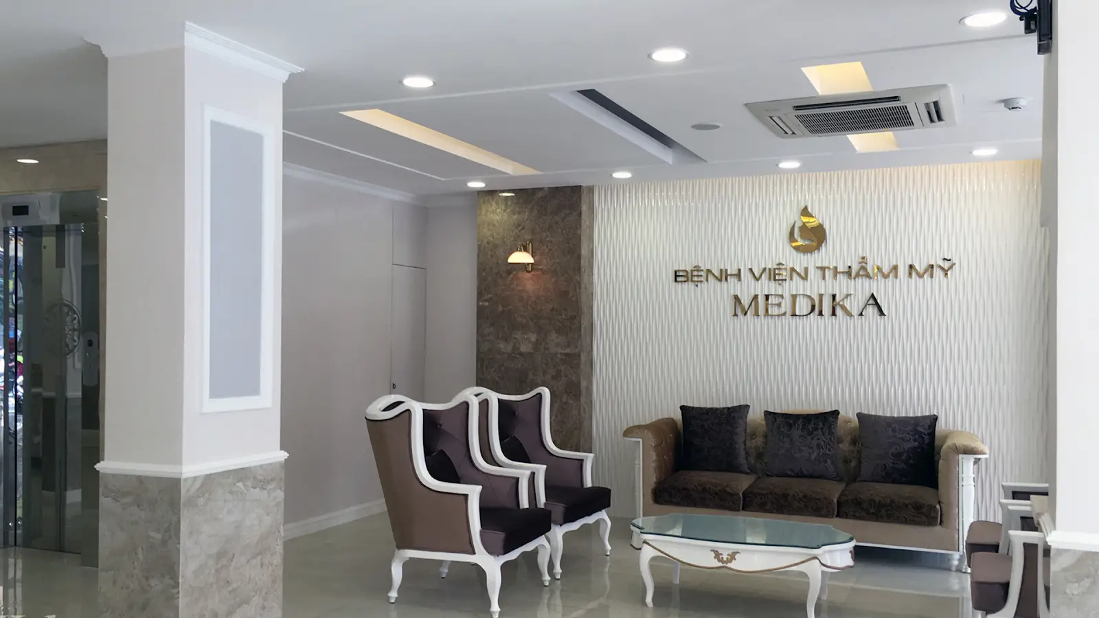 Thu Gọn Cánh Mũi Ở Đâu Đẹp?