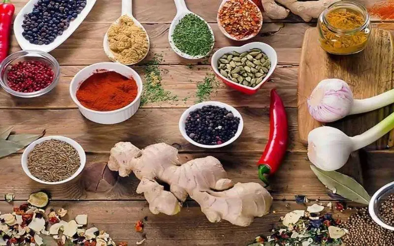 Những loại gia vị cay cần hạn chế sau khi nâng mũi